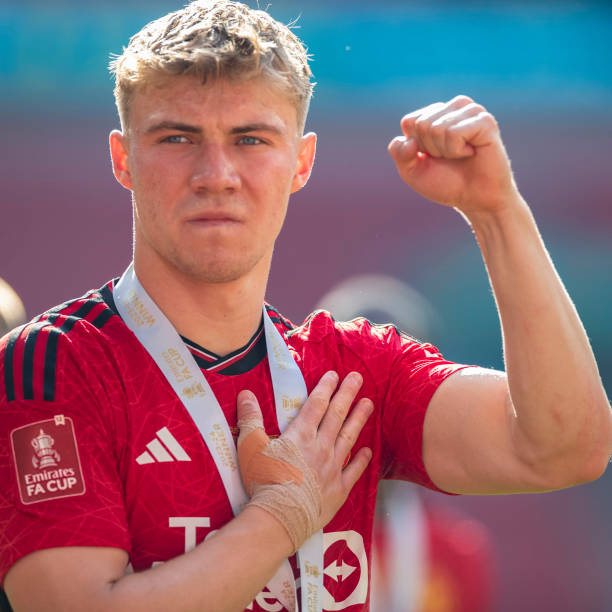 平的赛事中 平的赛事中