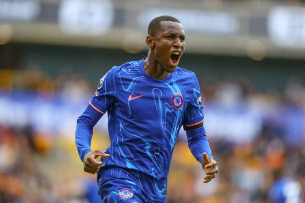 球员转会并 球员转会并